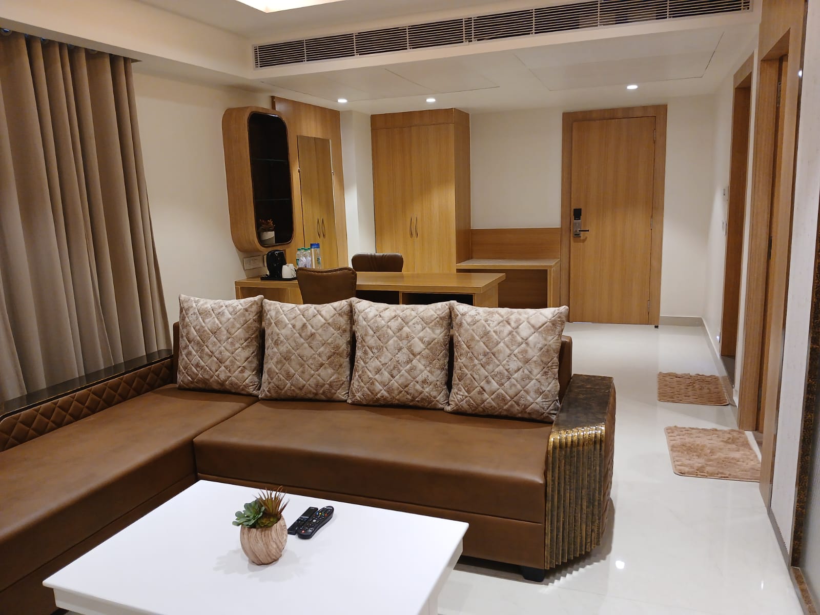 whatsapp image 2025 10 05 at 5.55.10 pm (1)